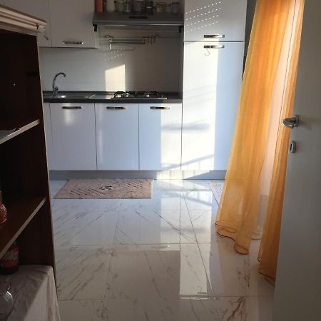 Stop&Go, Camere Condivise Udine Exterior photo